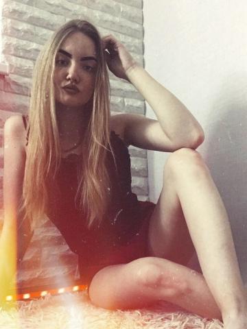 Шарлотта Нестандартно фото 2